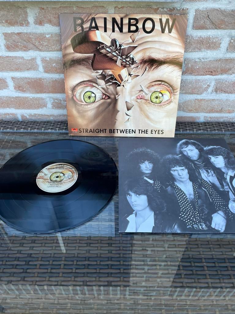 Rainbow - Straight Between The Eyes (LP, 1982), Cd's en Dvd's, Vinyl | Hardrock en Metal, Zo goed als nieuw, Ophalen of Verzenden