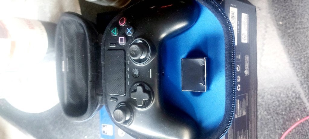 Nacon ps4 controller, Games en Spelcomputers, Spelcomputers | Sony Consoles | Accessoires, Ophalen, Zo goed als nieuw, Controller