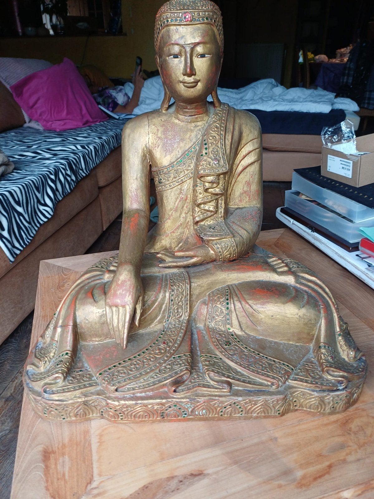 Grande statue de Bouddha, Enlèvement