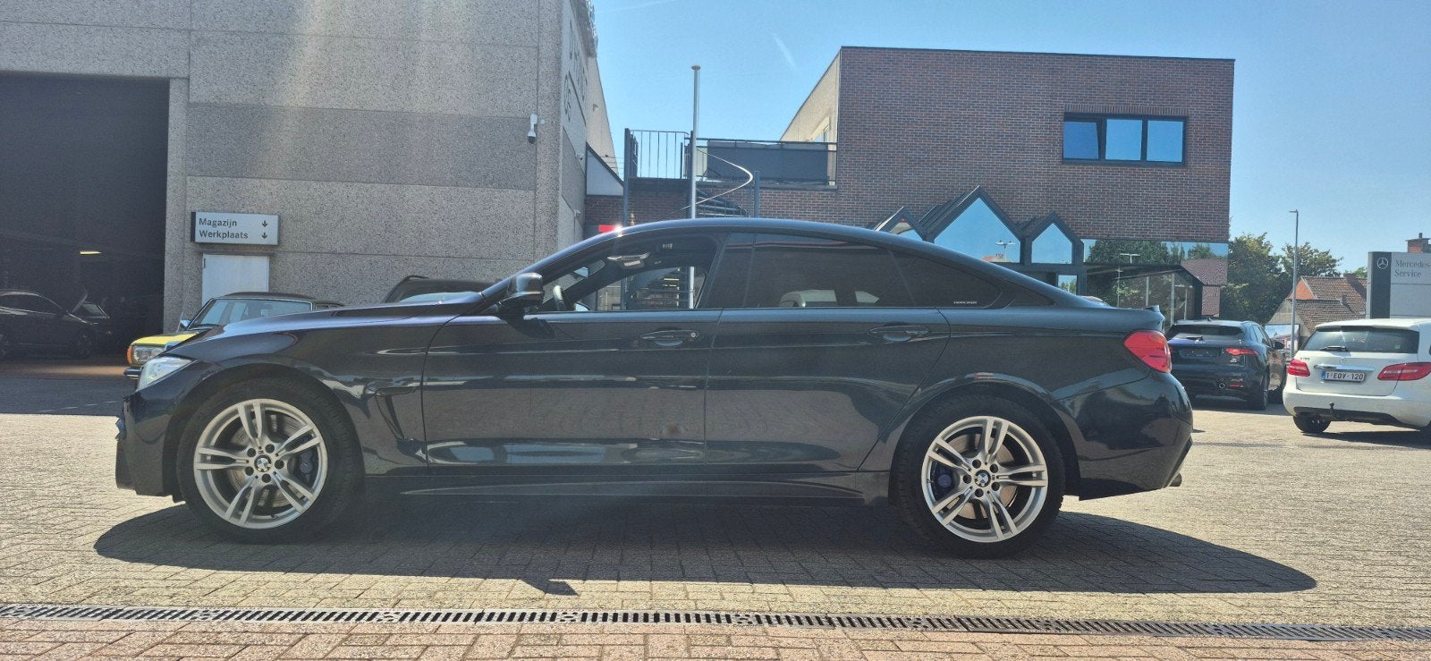 BMW 4.28i xDrive M-Pakket *GEKEURD*, Auto's, BMW, Automaat, Dealer onderhouden, Blauw, Bedrijf