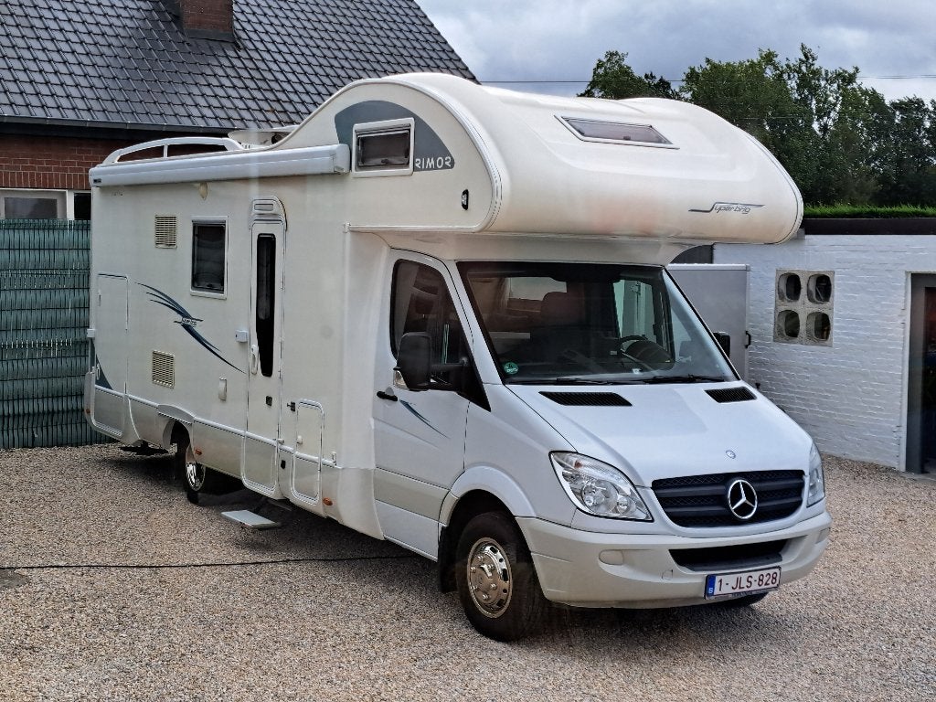 Mercedes V6/518 Primor Superbridge 747, Caravanes & Camping, Camping-cars, Toilette à cassette, Boîte manuelle, Serrures de sécurité