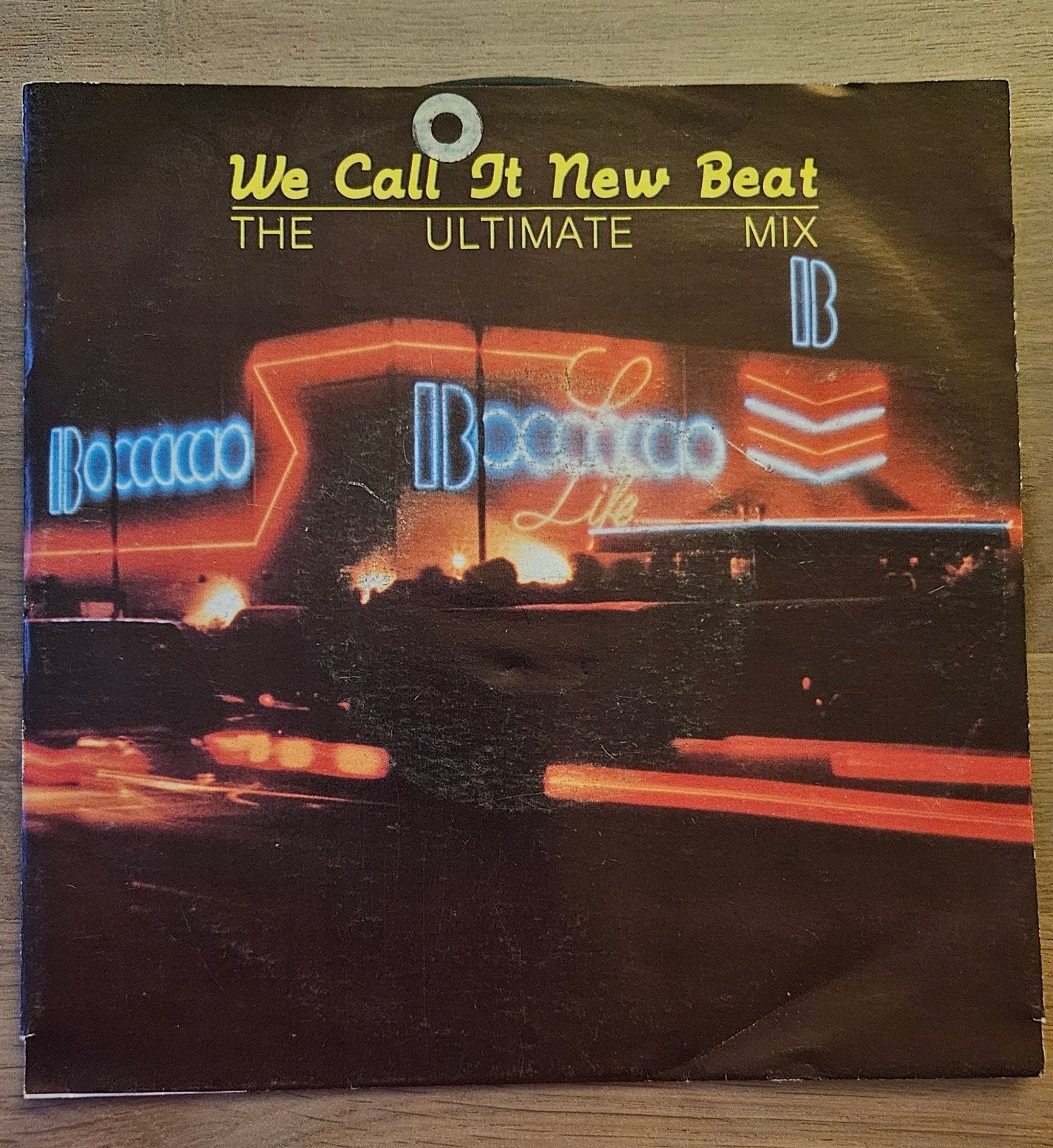 We call it New beat - the ultimatum mix, Cd's en Dvd's, Ophalen