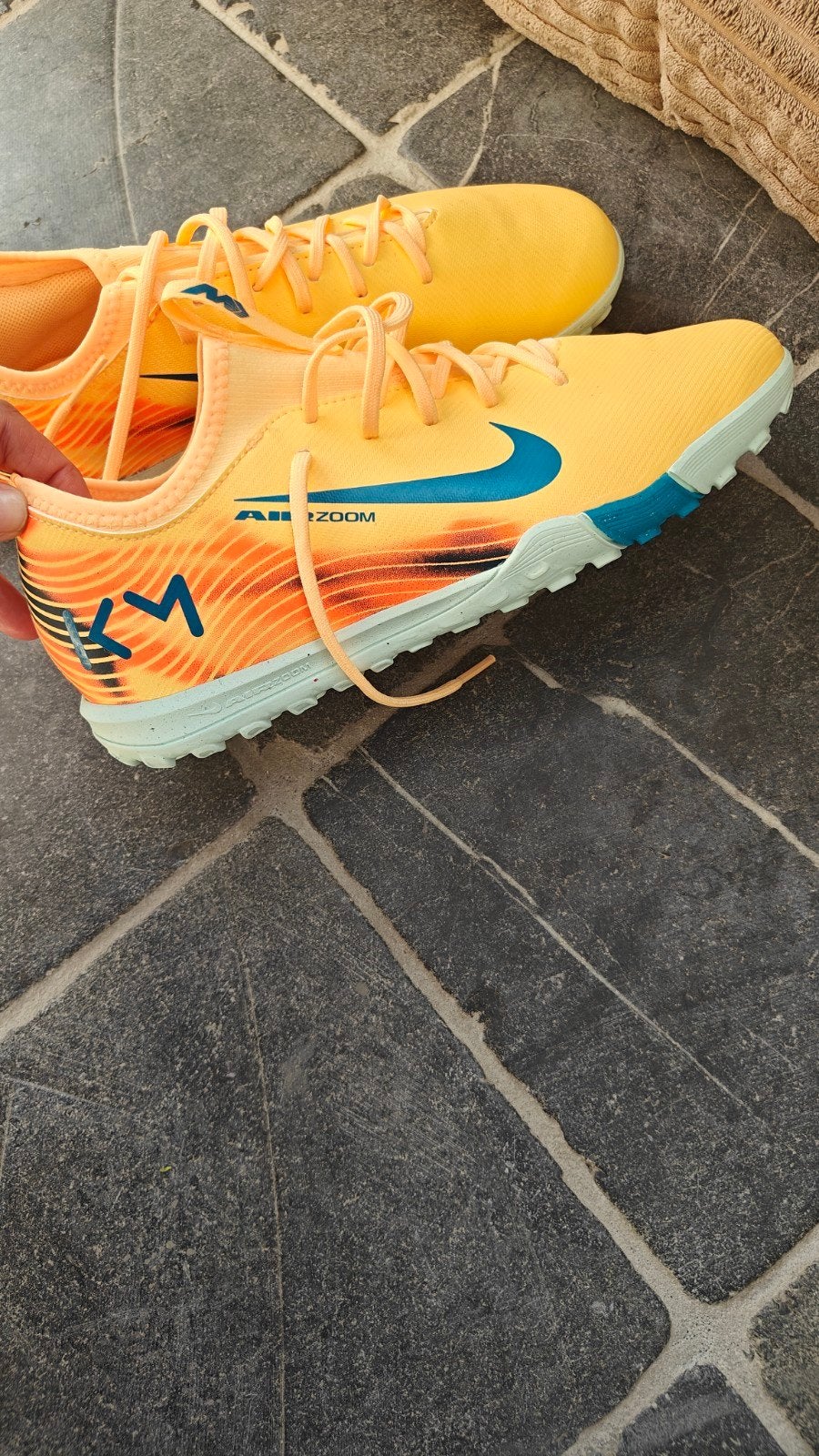 Nieuw Nike voetbal Mbappe Kilian, Sports & Fitness, Enlèvement ou Envoi, Chaussures