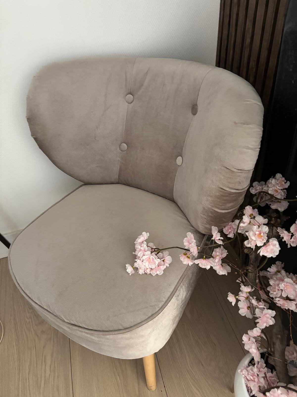 2 stoelen kleur taupe, Huis en Inrichting, Fauteuils, Ophalen, Zo goed als nieuw