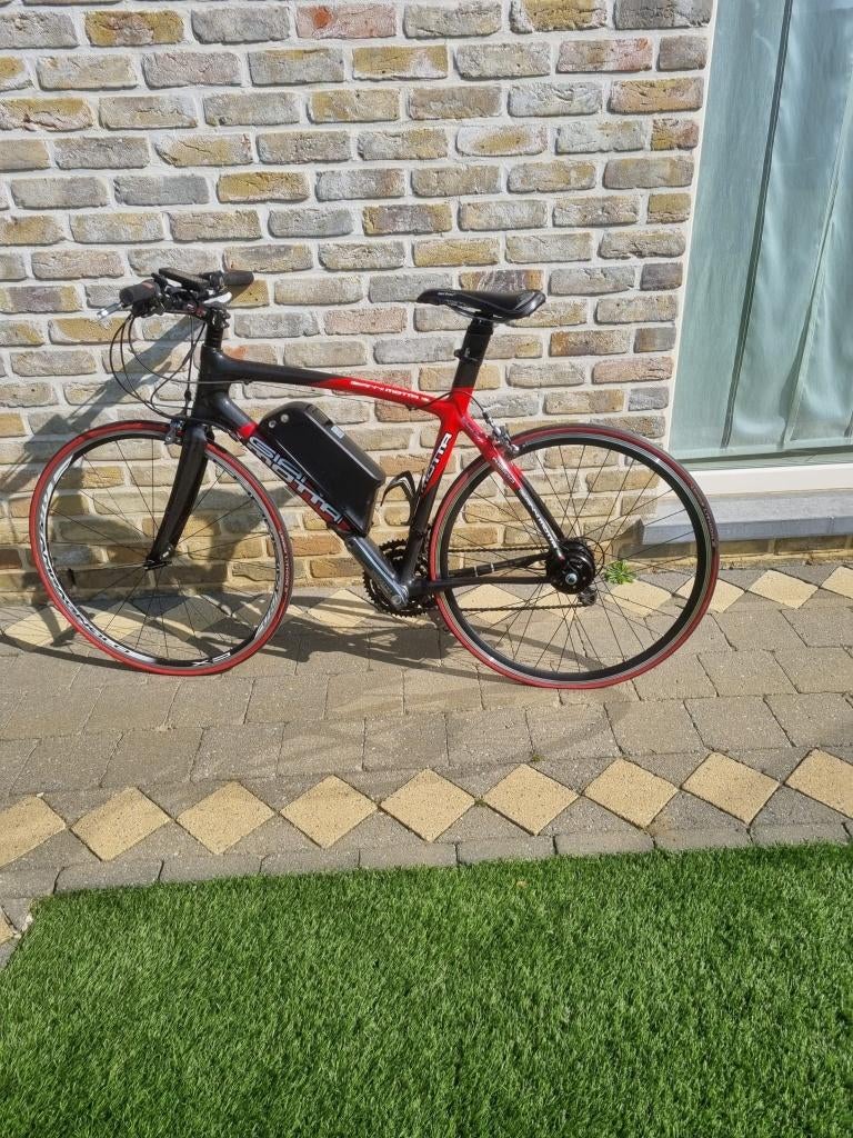 Elektrische koersfiets, Fietsen en Brommers, Carbon, Zo goed als nieuw, Dames, Ophalen