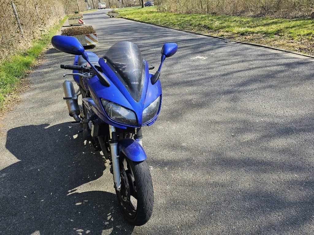 Yamaha fazer 600, Motoren, Motoren | Yamaha, Particulier, Toermotor, 12 t/m 35 kW, 4 cilinders, Motorrijbewijs A, Handgeschakeld