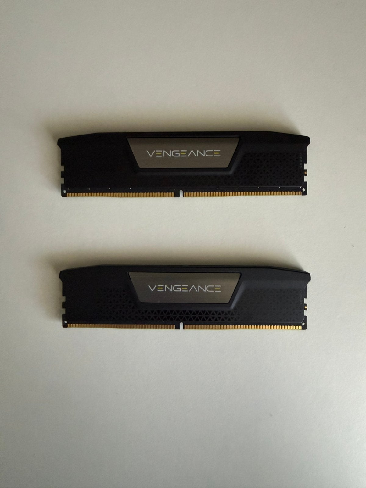 RAM Corsair Vengeance 64 Go (2 x 32 Go) DDR5 5600 MHz, Informatique & Logiciels, Enlèvement ou Envoi, Comme neuf, DDR5, 128 GB