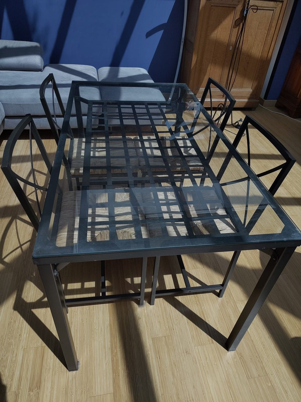 Table en verre + 4 chaises, Enlèvement, Comme neuf, Verre