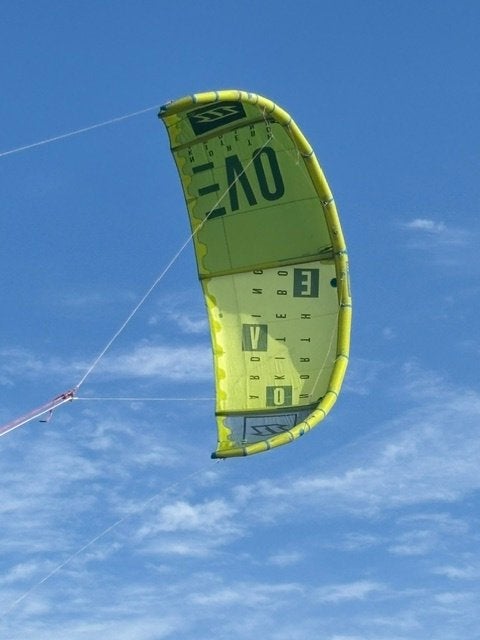 Kite Evo 2016, Watersport en Boten, Ophalen, Gebruikt, 9 m², Kite