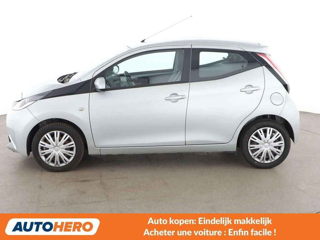 Toyota Aygo 1.0 X-Play (bj 2017), Auto's, Toyota, Voorwielaandrijving, 4 zetels, Stof, Gebruikt