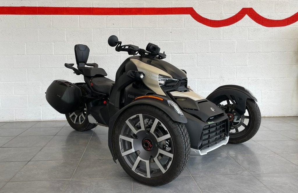 Can am ryker 900 *3000km*, Motos, 3390 cm³