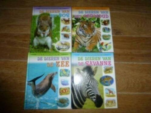 4 verschillende boeken over dieren, Boeken, Ophalen of Verzenden, Zo goed als nieuw, Overige diersoorten