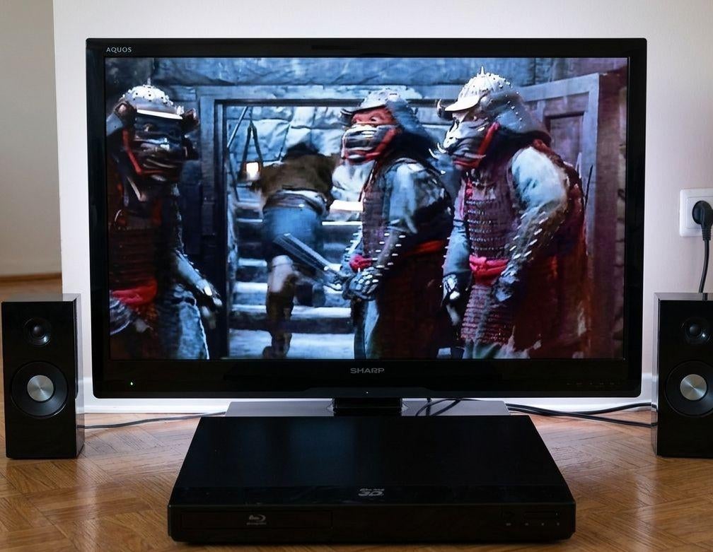 Complete Topset! Sharp 32" TV + Blu-ray Home Cinema + Speakr, TV, Hi-fi & Vidéo, Télévisions, HD Ready (720p), Comme neuf, Enlèvement