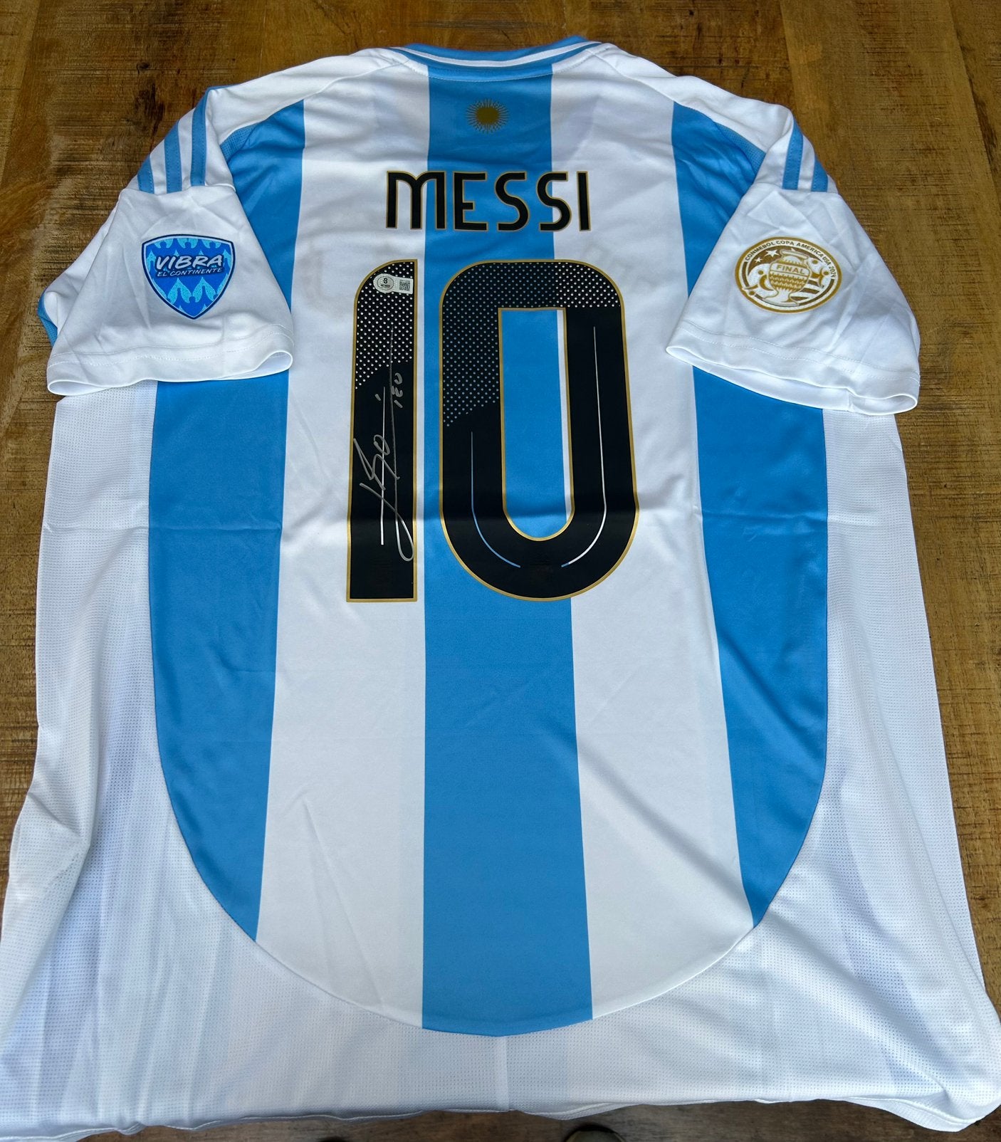 Gesigneerd Argetinie Messi Beckett, Verzamelen, Ophalen of Verzenden, Zo goed als nieuw, Shirt