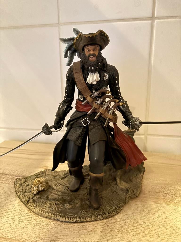 Assasin’s Creed Black Flag Blackbeard the legendary Pirate, Ophalen, Zo goed als nieuw