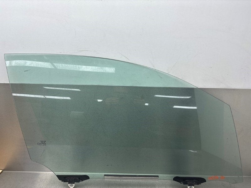 VITRE AVANT DROITE Toyota C-HR (X1,X5) (|43R00098|), Utilisé, Toyota