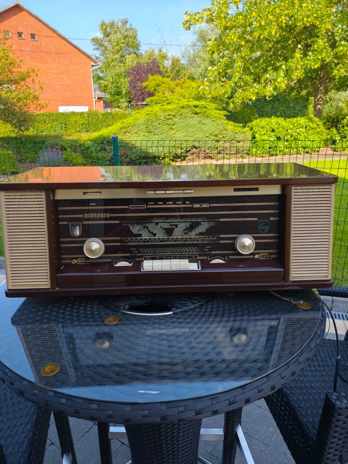Oude radio philips, Antiquités & Art, Antiquités | TV & Hi-Fi, Enlèvement