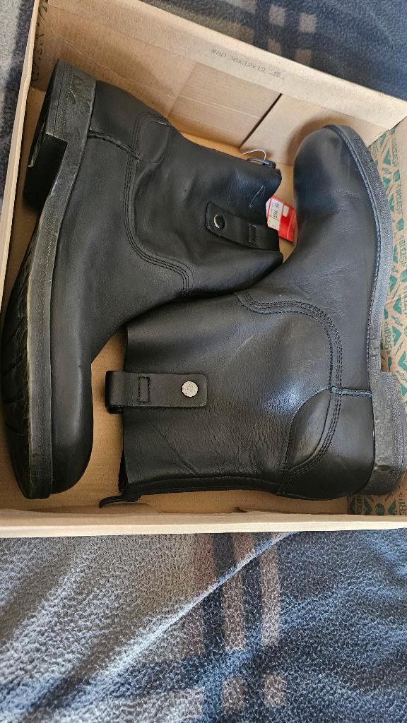 CLARKS Bottes en cuir noires CHELSEA mt 46, Neuf, Bottes, Enlèvement ou Envoi, Clarks
