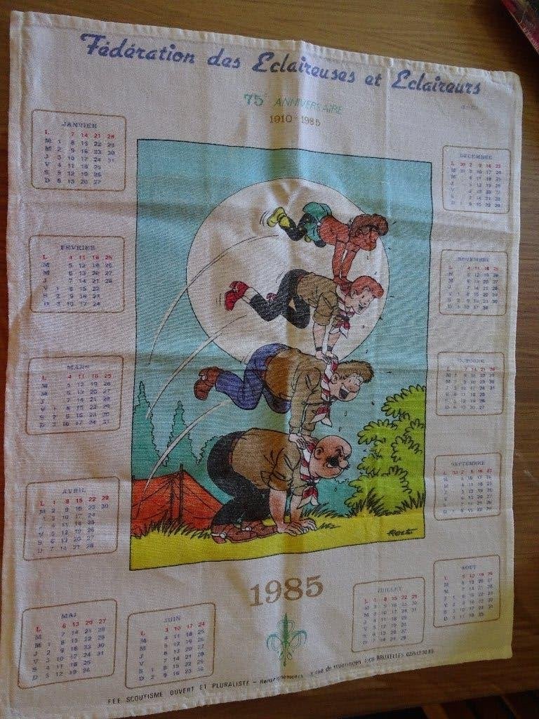 Calendrier F.E.E. Scoutisme en tissu 1985 - Chick Bill, Enlèvement ou Envoi, Autres personnages, Utilisé, Image, Affiche ou Autocollant