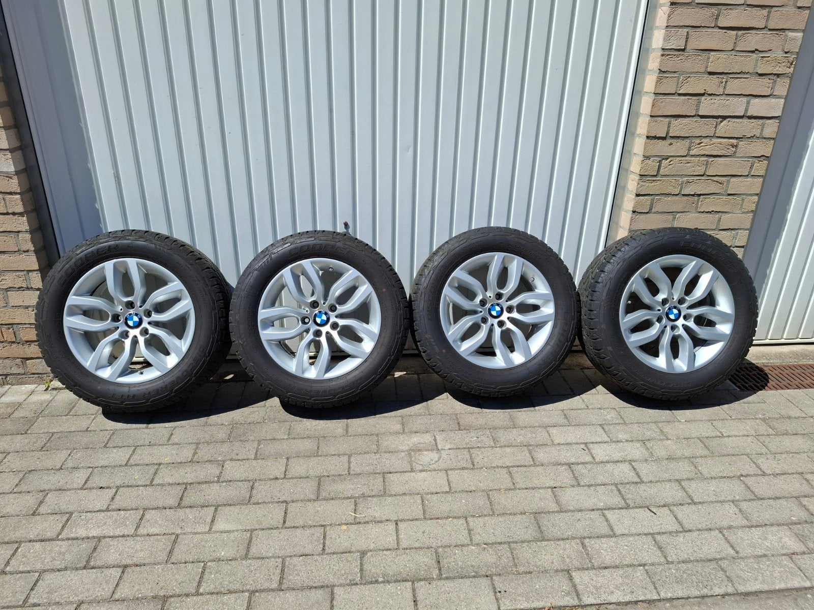 Kit hiver pour BMW X4 F26, Autos : Pièces & Accessoires, Pneus & Jantes, Pneus hiver, Enlèvement, Utilisé, 225 mm