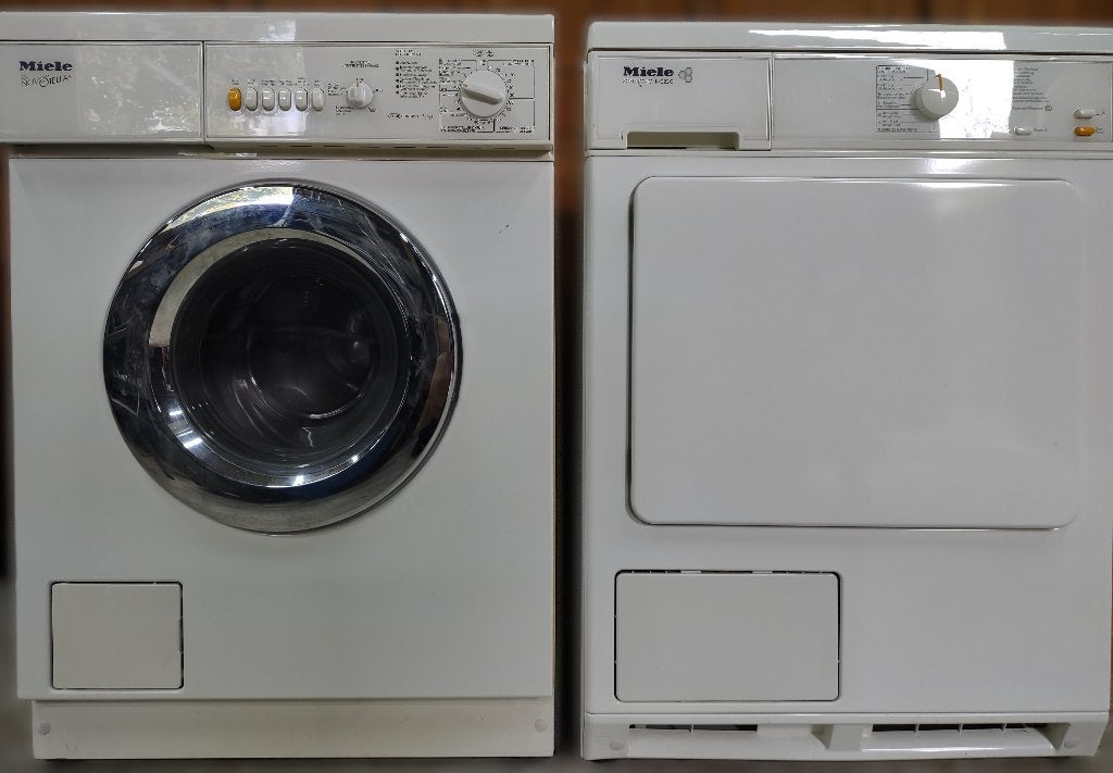 Miele wasmachine & droogkast, 4 à 6 kg, Enlèvement, Utilisé, 85 à 90 cm