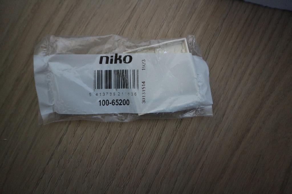 niko original cream, Doe-het-zelf en Bouw, Elektriciteit en Kabels, Nieuw, Ophalen