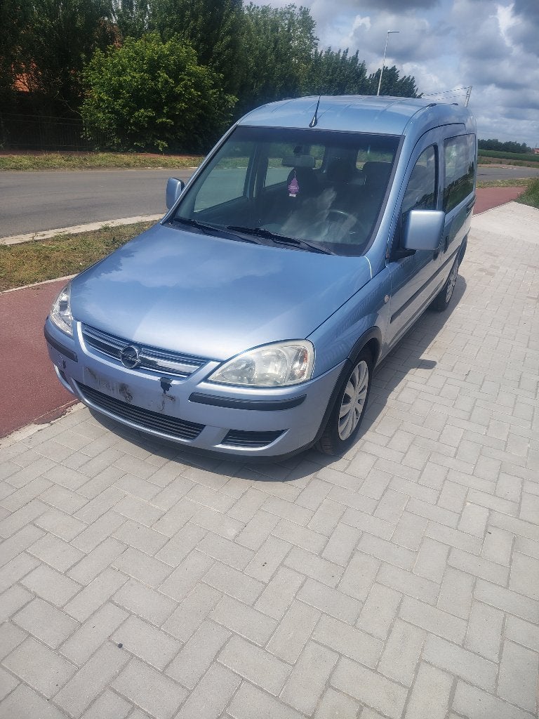 Opel combo, Auto's, Opel, Voorwielaandrijving, 4 cilinders, Blauw, Particulier