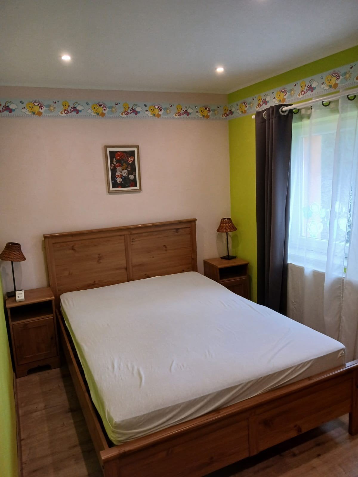 Ikea bed te koop met of zonder Matras goede staat, Ophalen