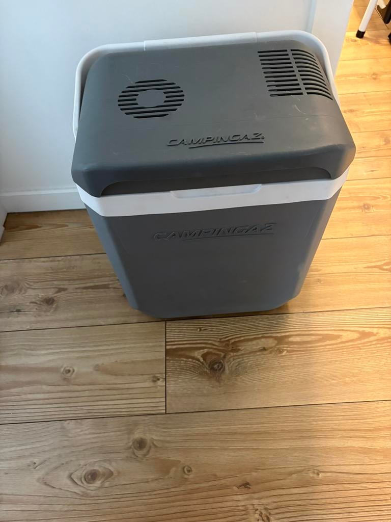 Elektische koelbox, Caravans en Kamperen, Ophalen, Zo goed als nieuw, Koelbox