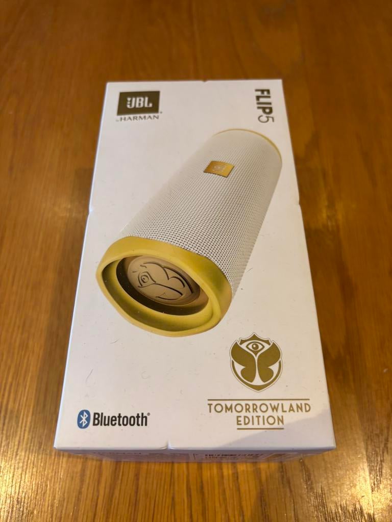 JBL flip 5 tomorrowland edition NIEUW, Ophalen, Nieuw, Center speaker, JBL
