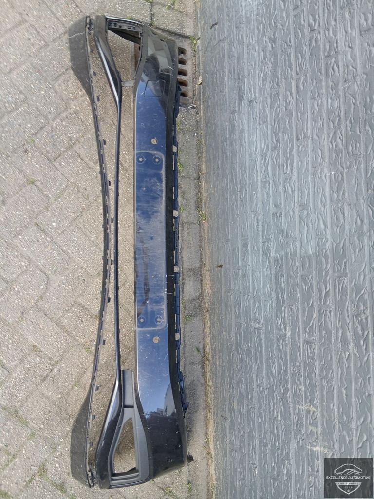 VW Passat B8 Facelift Voorbumper Bumper 6xPDC Origineel!, Gebruikt, Volkswagen, Volkswagen AG, Vw@volkswagen.de