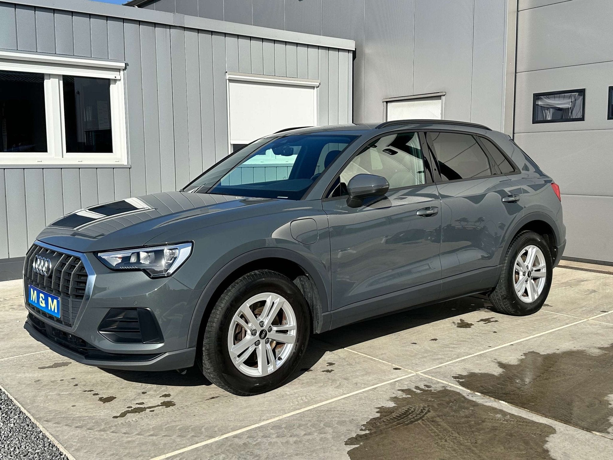 Audi Q3 Q3 PHEV 45 TFSIe S tron.(180 kW) * 12M Garantie *, Auto's, Automaat, Stof, Gebruikt, 4 cilinders
