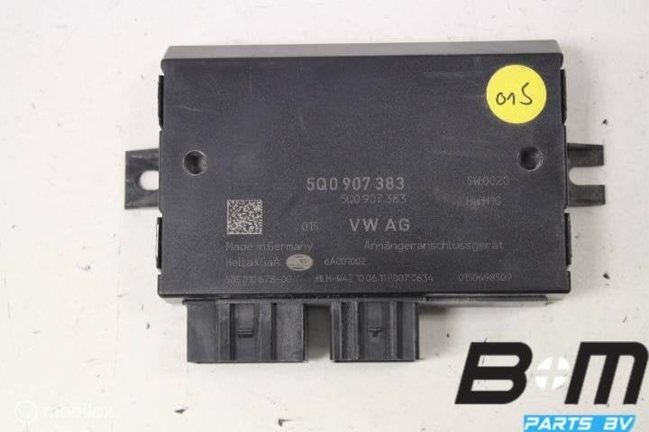 Regelapparaat voor trekhaak VW Polo 6R 5 deurs 5Q0907383, Utilisé