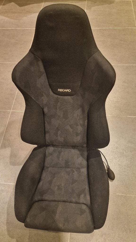 Chaise Recaro, 2 pièces disponibles, Enlèvement