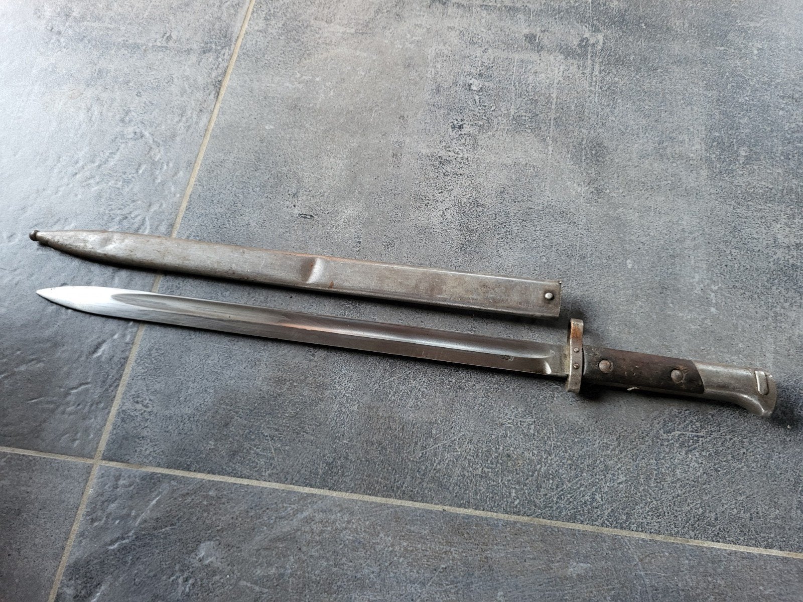 Baïonnette longue Mauser, Perse 2WW, Collections, Objets militaires | Seconde Guerre mondiale, Envoi