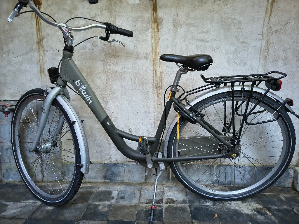 stadsfiets lage instap, Fietsen en Brommers, Gebruikt, Velgrem, (Extra) lage instap, Minder dan 47 cm