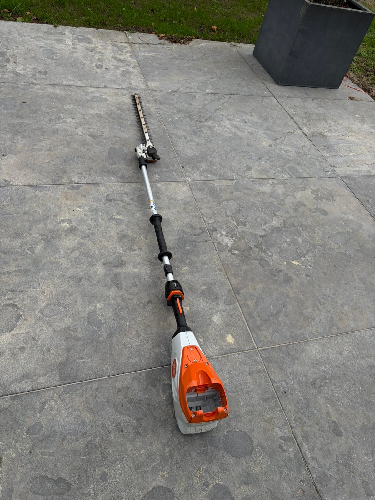 Stihl HLA 135 K accu-heggenschaar, Ophalen of Verzenden, Gebruikt, Accu