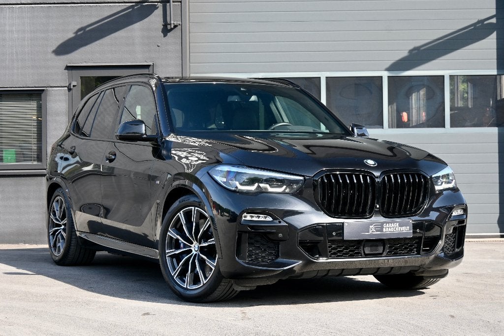 Bmw X5 45e Hybride Mpack - LED - HarmanK - 360 - HUD, Auto's, BMW, Automaat, Dealer onderhouden, Zwart, Leder