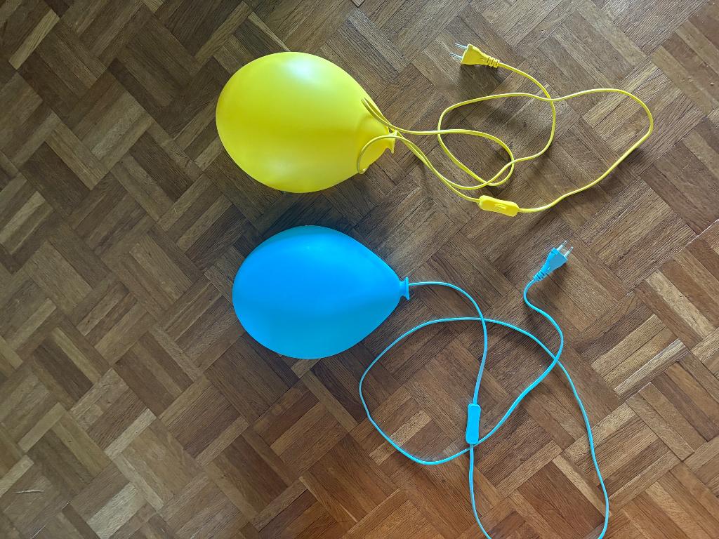 Set van 2 IKEA lampen in de vorm van een ballon, Ophalen, Zo goed als nieuw