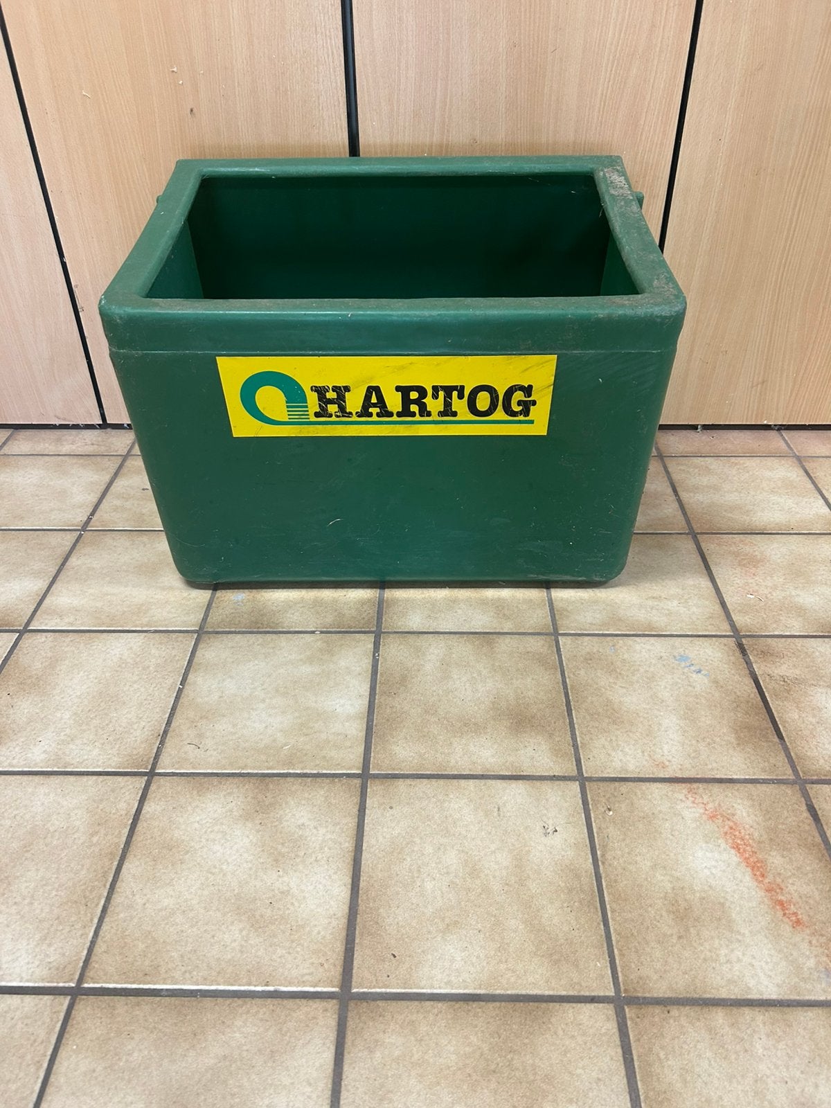 Hartog slowfeeder in perfecte staat, Dieren en Toebehoren, Ophalen, Zo goed als nieuw