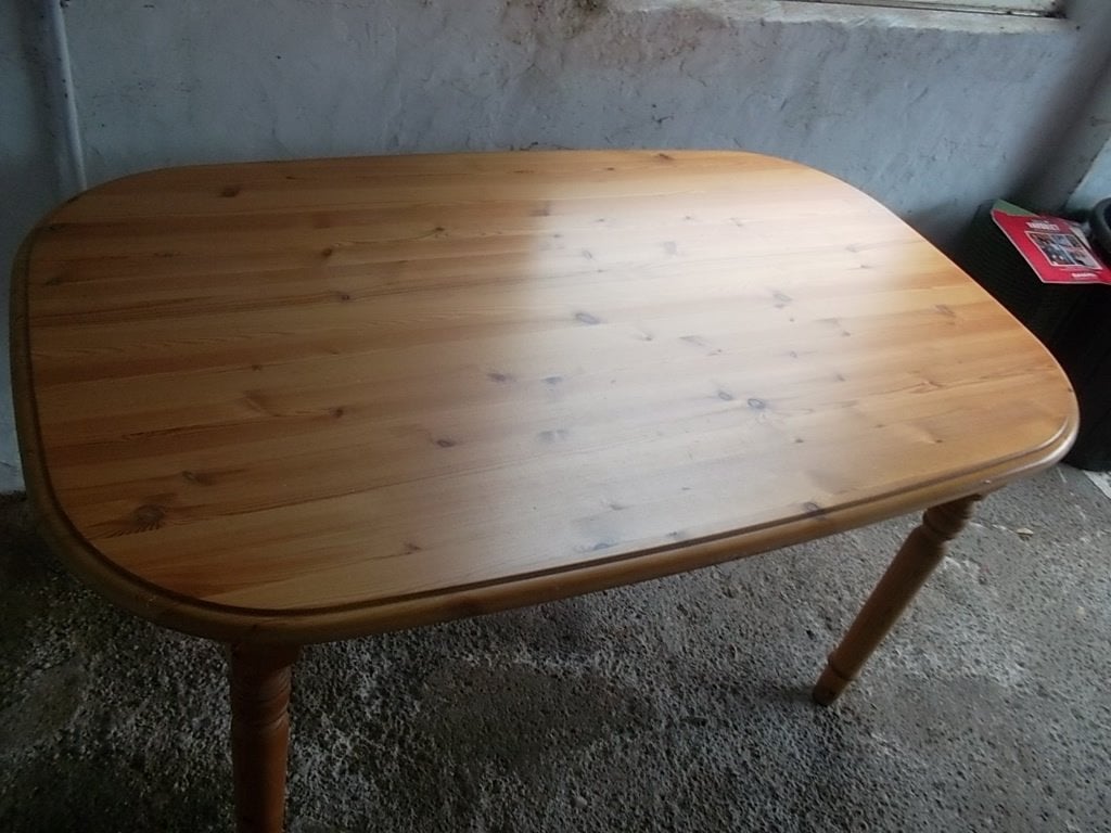 tafel grenenhout, Ophalen, Grenenhout