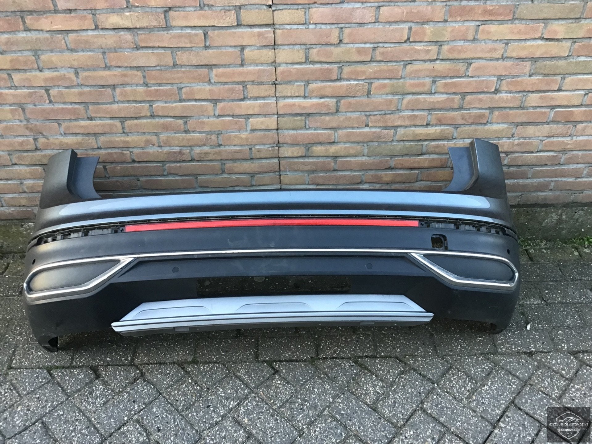 VW Tiguan 5NN ALLSPACE Facelift 20+Achterbumper Bumper 6xPDC, Gebruikt, Volkswagen, Volkswagen AG, Vw@volkswagen.de