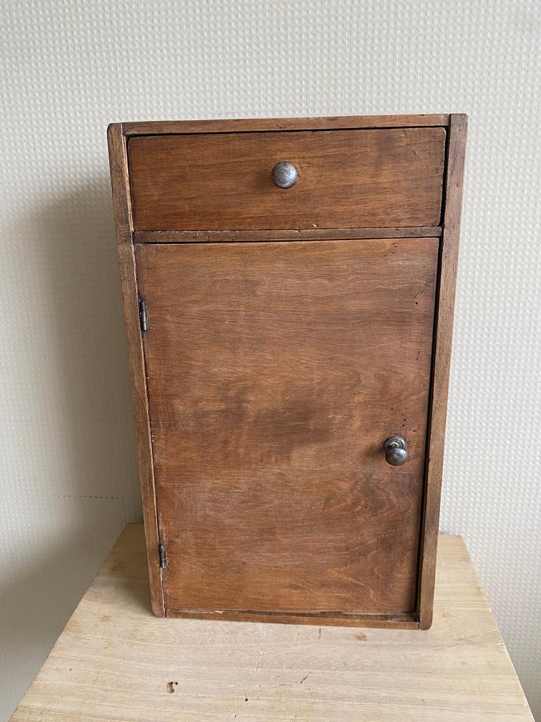 Vintage medicijn of toiletkastje, Ophalen of Verzenden