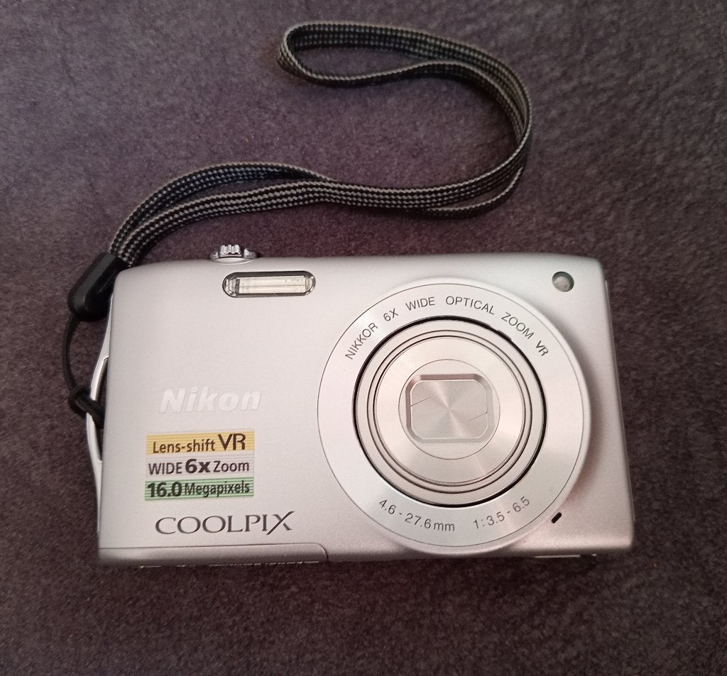 Appareil photo numérique Nikon, Enlèvement, Comme neuf, Nikon