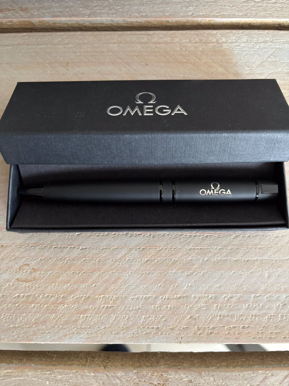 Stylo Omega Dark Side Off the Moon New., Enlèvement ou Envoi