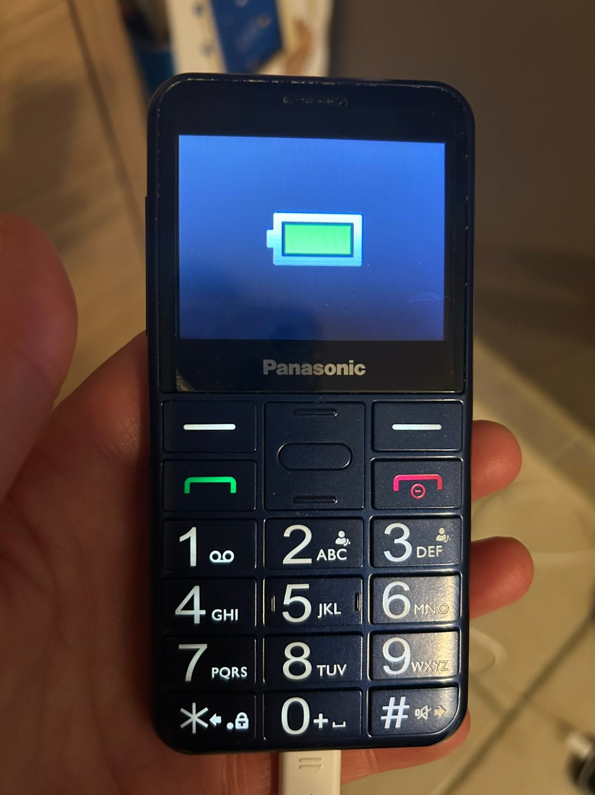 Gsm met grote toetsen, Télécoms, Téléphonie mobile | Batteries, Comme neuf, Panasonic, Enlèvement ou Envoi