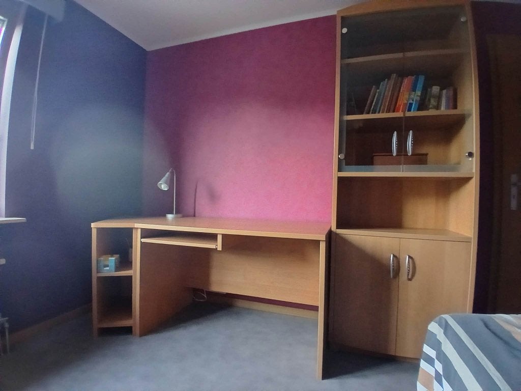 Vitrinekast en bureau Recor Timo, Ophalen, Zo goed als nieuw