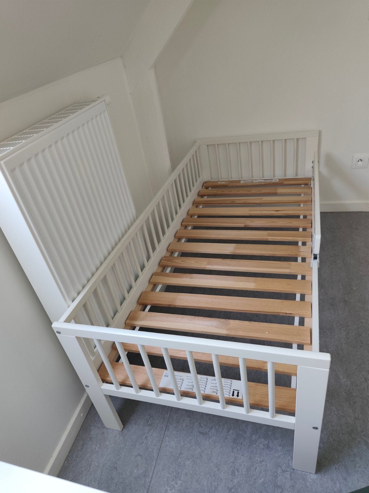 Kinder bed  met  matras Langs 161  breed 71, Enlèvement