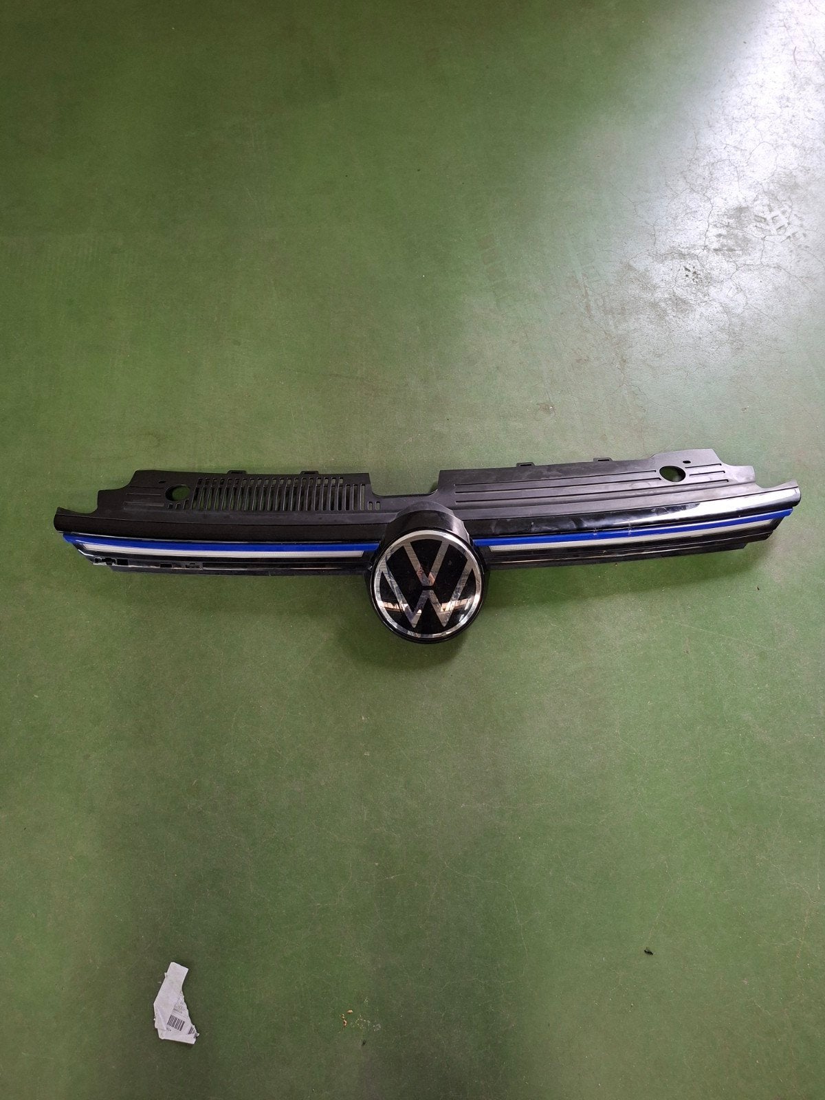 CALANDRE VW GOLF GATE, Enlèvement