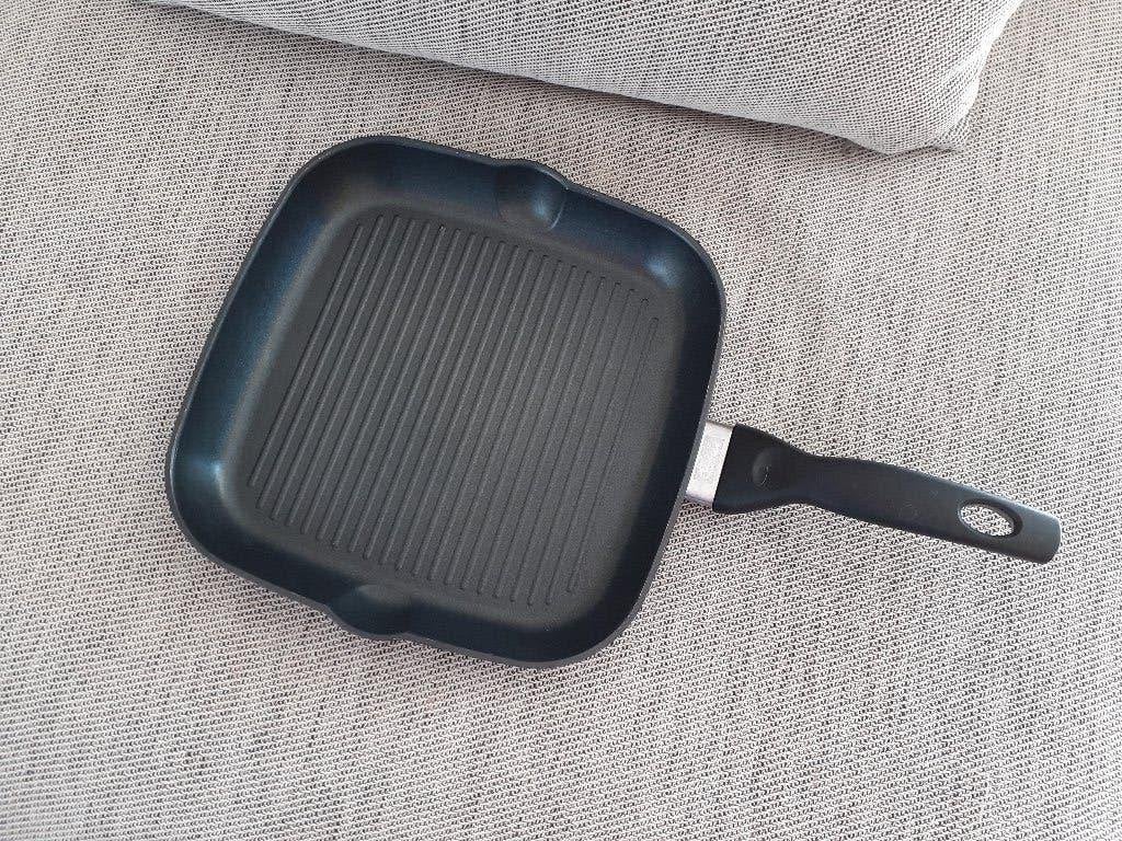 Poêle à griller 29 cm, marque Fissler (poêle épaisse), Enlèvement, Comme neuf, Cocotte, Fissler